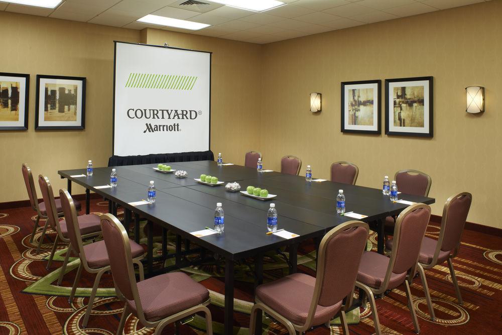 Courtyard By Marriott Chicago Downtown/River North Zewnętrze zdjęcie
