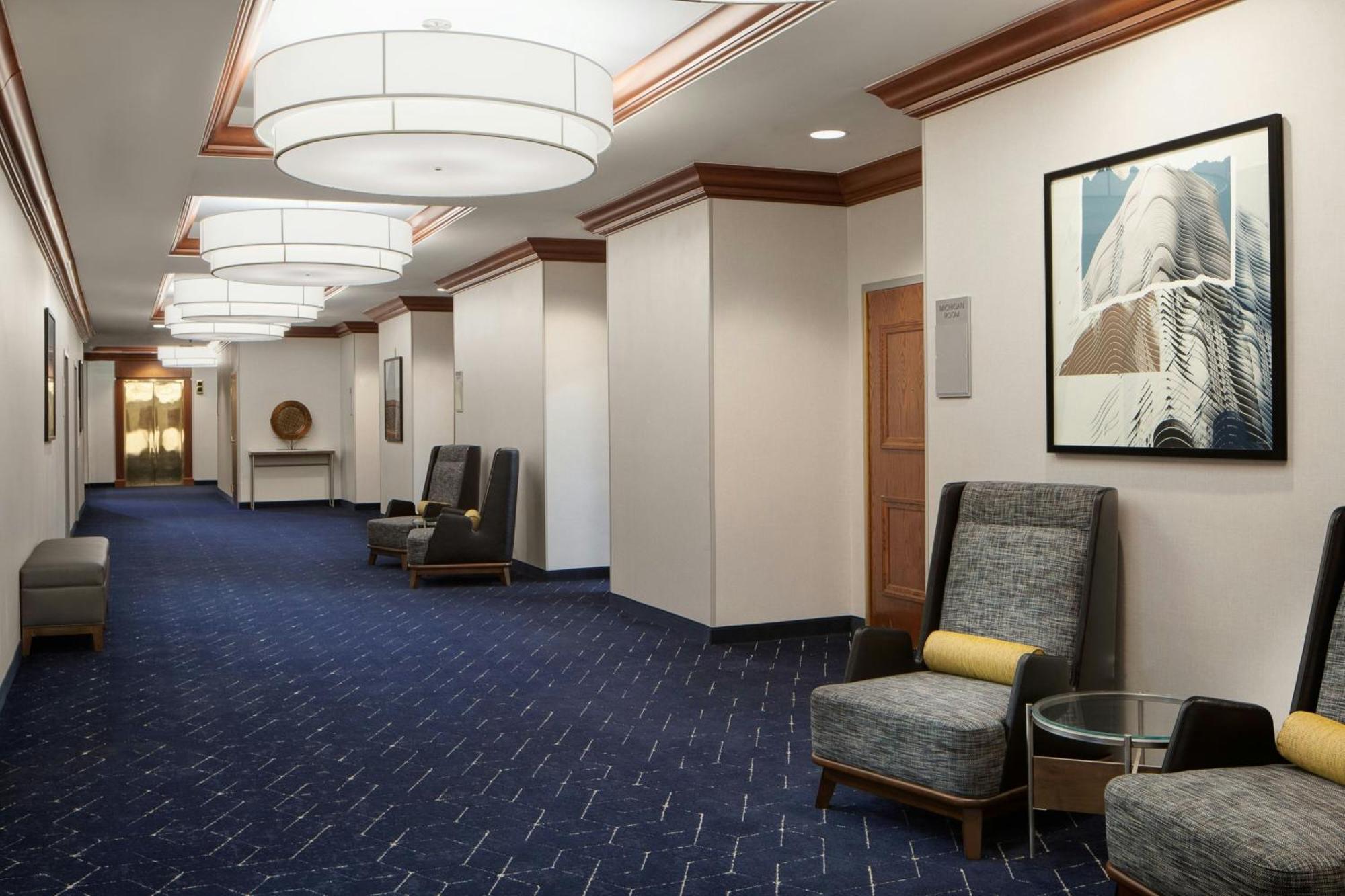 Courtyard By Marriott Chicago Downtown/River North Zewnętrze zdjęcie