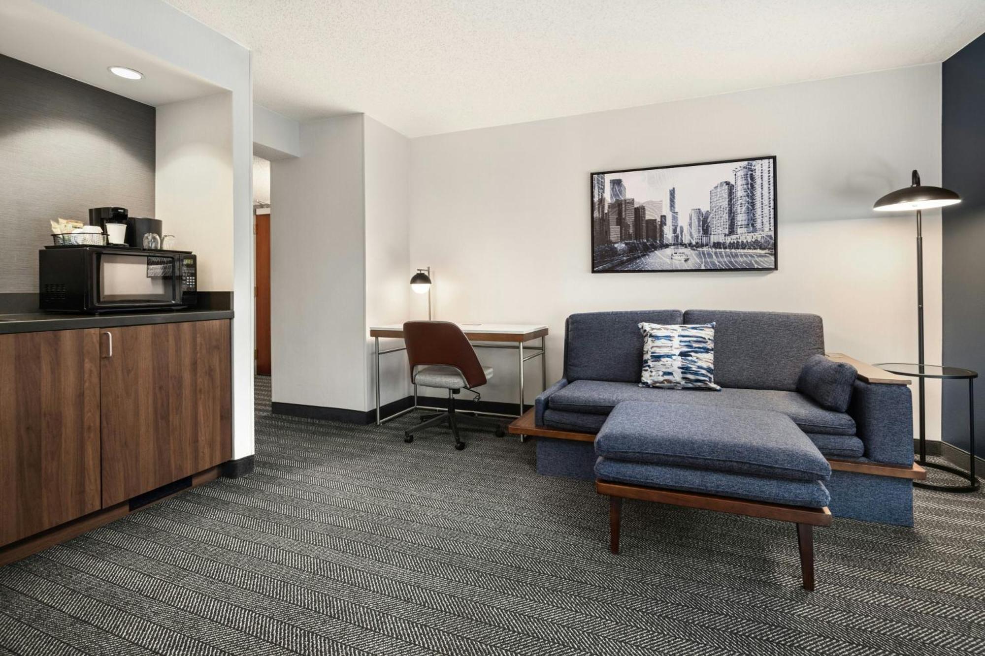 Courtyard By Marriott Chicago Downtown/River North Zewnętrze zdjęcie
