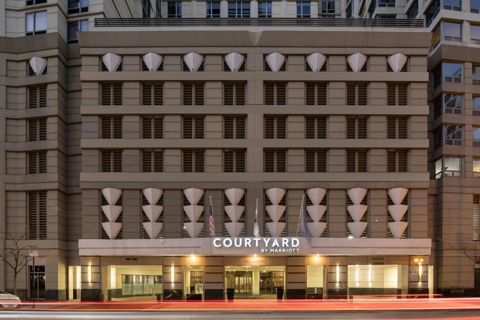 Courtyard By Marriott Chicago Downtown/River North Zewnętrze zdjęcie